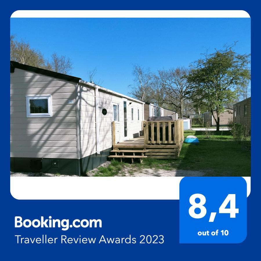 Bj Chalets - De Rug 1 - Vakantiepark Lauwersoog - Luxe Chalet Met Vaatwasser! Vroege Incheck! Bagian luar foto